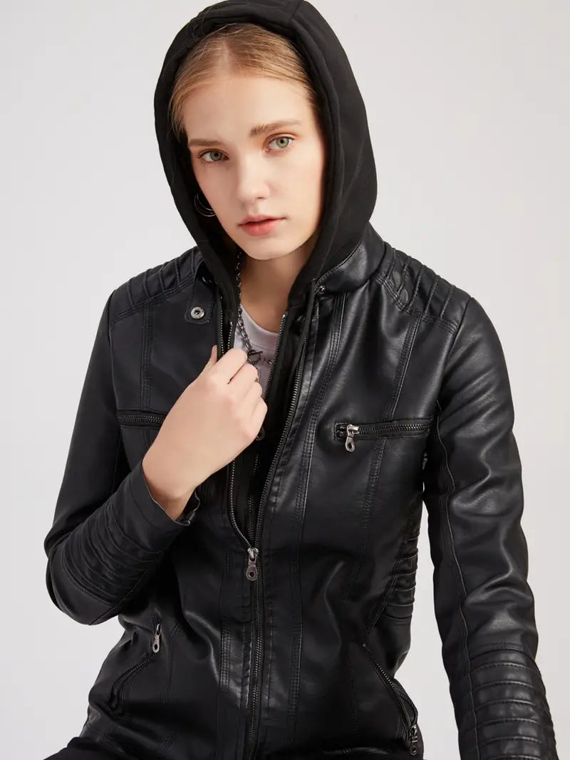 Jaqueta de Couro com Capuz Feminina Plus Size
